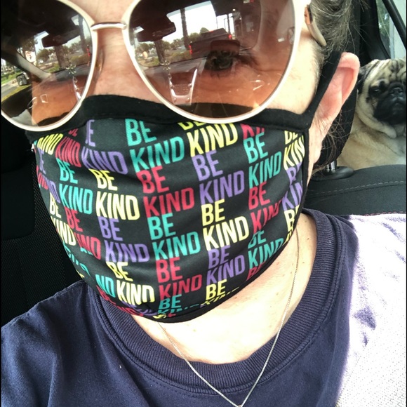 Meet your Posher, Julie - Picture 1 of 1